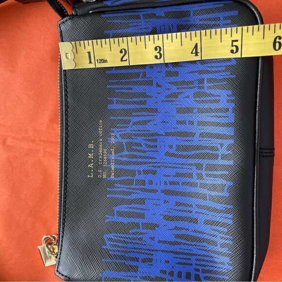 L.A.M.B Gwen Stefani Purse - Picture 10 of 12